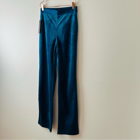 New Marciano by Guess Lilli Blue Opal Velvet Wide Leg Pants Trousers MSRP $200 - Picture 10 of 13